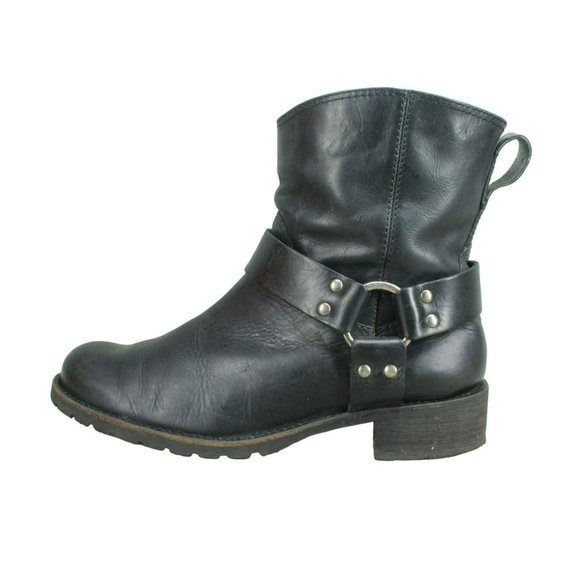 L.L. Bean Shoes - LL Bean Harness Black Leather Slip On Round Toe Riding Ankle Boots Size 7 M (B)